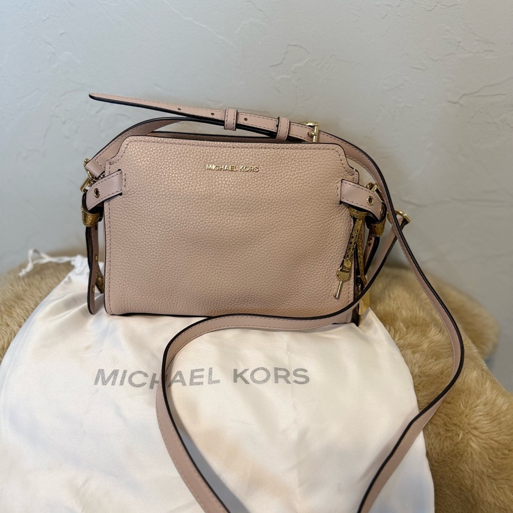 Michael Kors Blush Crossbody Bag